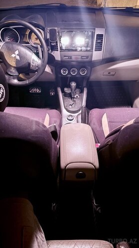 Mitsubishi Outlander 2008, 221,754 km - 3.0 l - Bakı