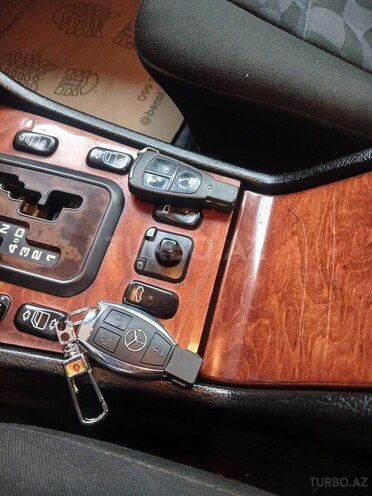 Mercedes C 200 1998, 305,680 km - 2.0 л - Şəmkir