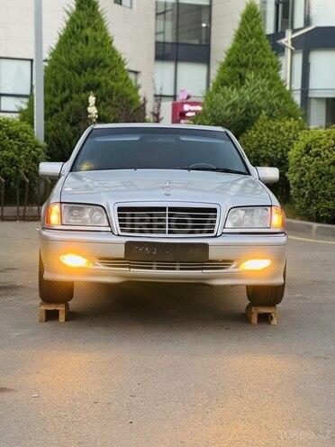 Mercedes C 220 1999, 271,000 km - 2.2 л - İmişli