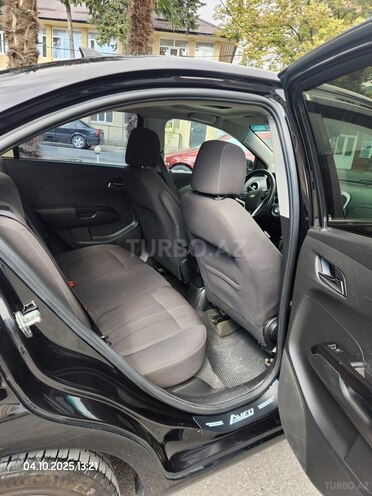 Chevrolet Aveo 2018, 128,200 km - 1.6 l - Şəki