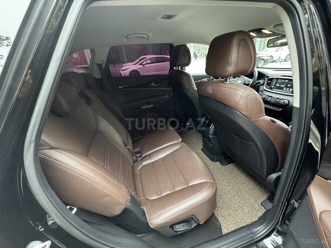Kia Sorento-4
