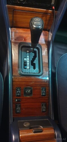 Mercedes E 220 1995, 190,000 km - 2.2 l - Gəncə