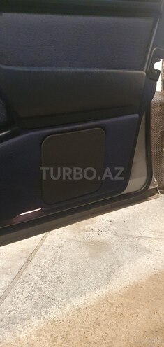 Mercedes E 220 1995, 190,000 km - 2.2 l - Gəncə