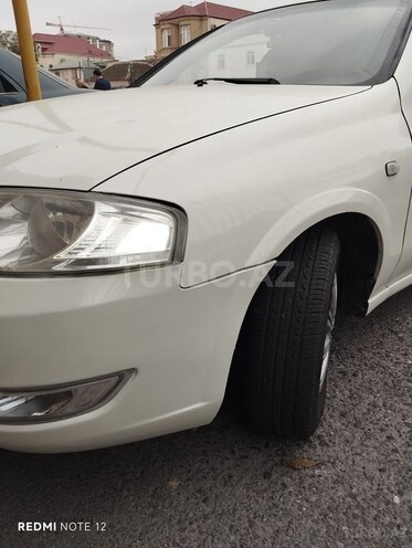 Nissan Sunny 2006, 370,000 km - 1.6 l - Bakı