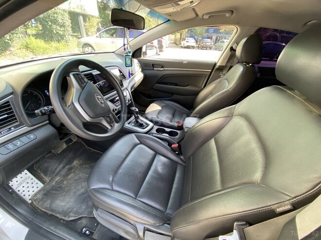 Hyundai Avante 2017, 54,582 km - 1.6 l - Lənkəran