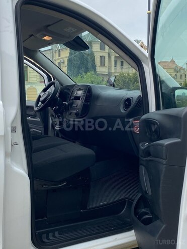 Mercedes Vito 116 2015, 351,000 km - 2.2 l - Bakı