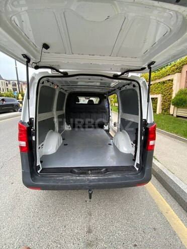 Mercedes Vito 116 2015, 351,000 km - 2.2 l - Bakı