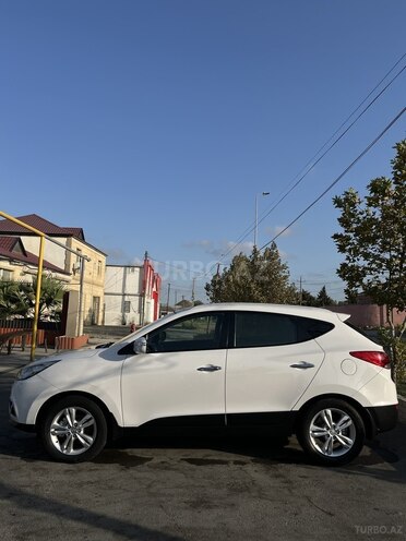 Hyundai ix35 2012, 134,557 km - 2.0 л - Bakı