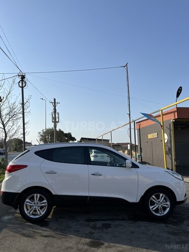 Hyundai ix35 2012, 134,557 km - 2.0 л - Bakı