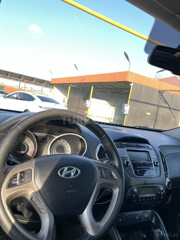 Hyundai ix35 2012, 134,557 km - 2.0 л - Bakı