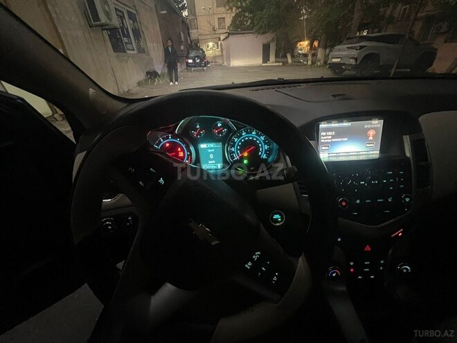 Chevrolet Cruze 2014, 305,843 km - 1.4 l - Bakı