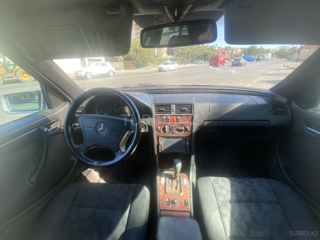 Mercedes C 220 2000, 578,444 km - 2.2 l - Bakı
