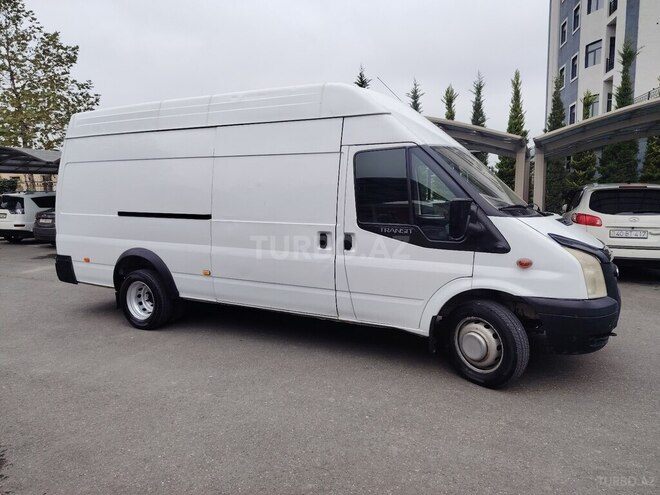 Ford Transit 2013, 172,000 km - 2.2 л - Quba