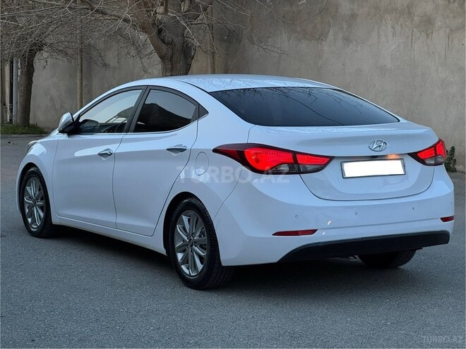 Hyundai Avante 2014, 256,000 km - 1.6 л - Bakı
