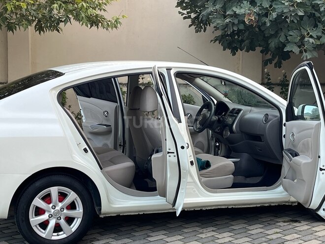 Nissan Sunny 2013, 188,000 km - 1.5 л - Bakı