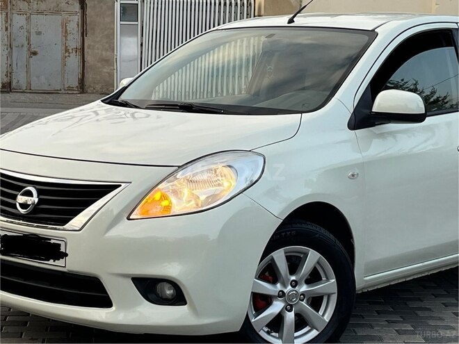 Nissan Sunny 2013, 188,000 km - 1.5 л - Bakı