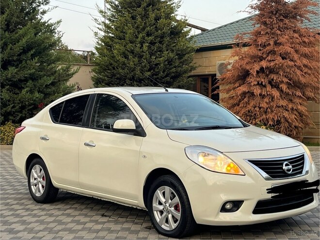 Nissan Sunny 2013, 188,000 km - 1.5 л - Bakı