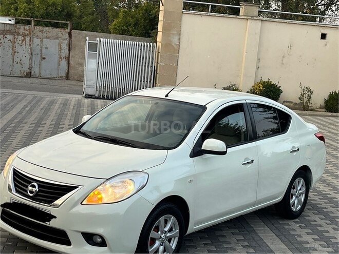 Nissan Sunny 2013, 188,000 km - 1.5 л - Bakı