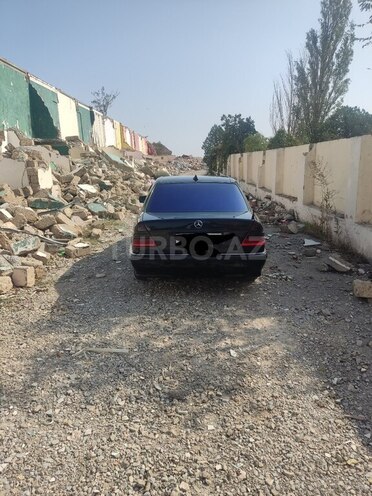 Mercedes C 220 1998, 338,600 km - 2.2 л - Bakı