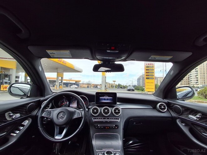 Mercedes GLC 300 2018, 93,827 km - 2.0 л - Xırdalan
