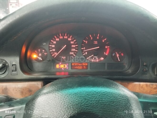 BMW 523 1997, 332,070 km - 2.5 l - Bakı