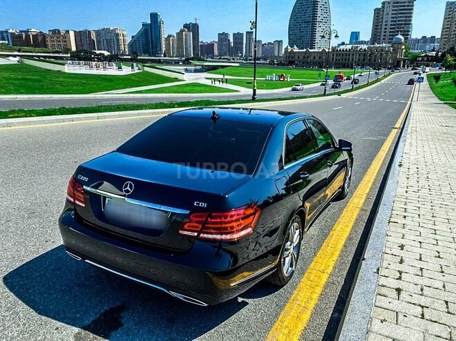 Mercedes E 220 2014, 156,000 km - 2.1 l - Bakı