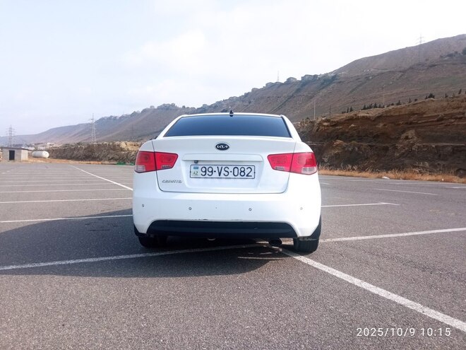 Kia Cerato 2010, 320,000 km - 1.6 l - Bakı