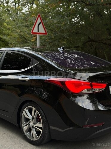 Hyundai Avante 2014, 153,800 km - 1.6 л - Qəbələ