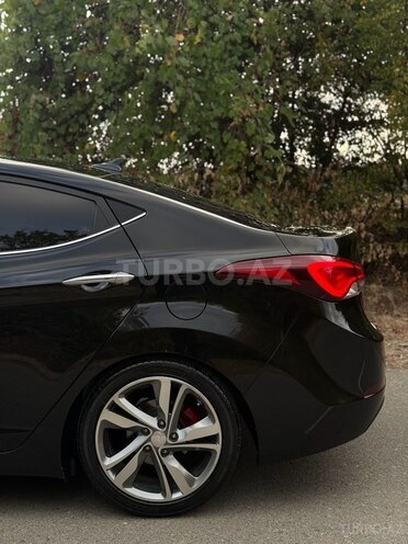 Hyundai Avante 2014, 153,800 km - 1.6 л - Qəbələ