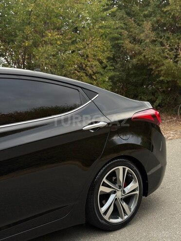 Hyundai Avante 2014, 153,800 km - 1.6 л - Qəbələ