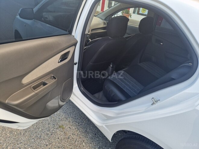 Chevrolet Cobalt-7