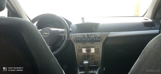 Opel Astra 2006, 140,000 km - 1.4 l - Bakı