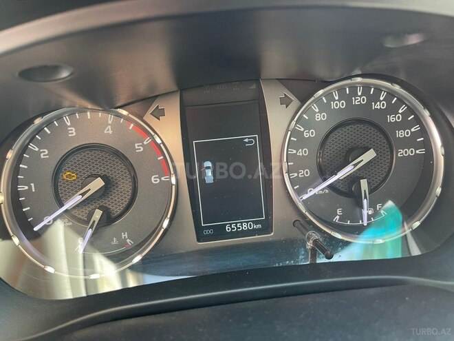 Toyota Hilux 2022, 68,500 km - 2.4 l - Bakı