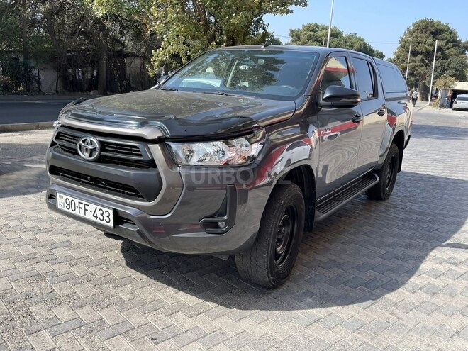 Toyota Hilux 2022, 68,500 km - 2.4 l - Bakı