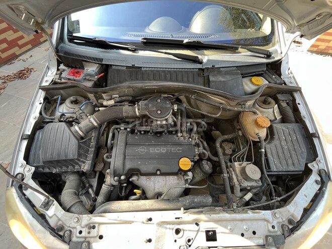 Opel Corsa 2004, 244,878 km - 1.2 l - Sumqayıt