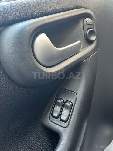 Opel Corsa 2004, 244,878 km - 1.2 l - Sumqayıt
