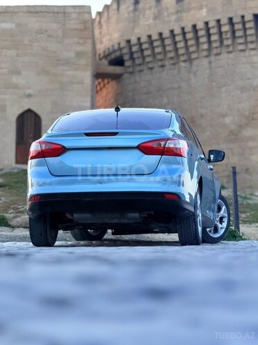 Ford Focus 2012, 329,000 km - 2.0 l - Bakı