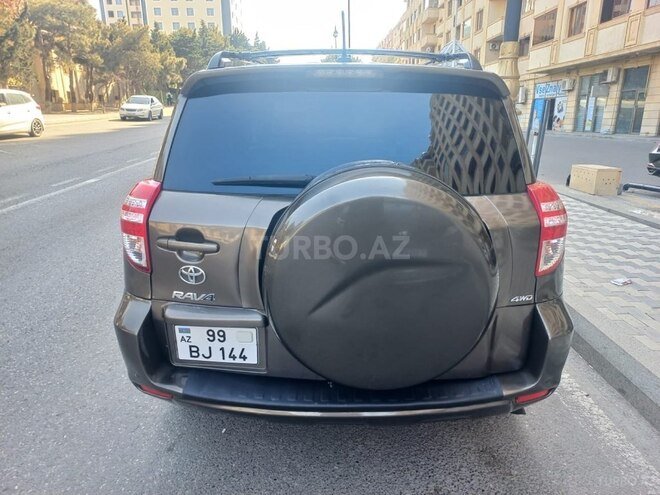 Toyota RAV4 2010, 233,354 km - 2.4 l - Bakı