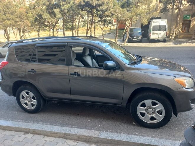 Toyota RAV4 2010, 233,354 km - 2.4 l - Bakı