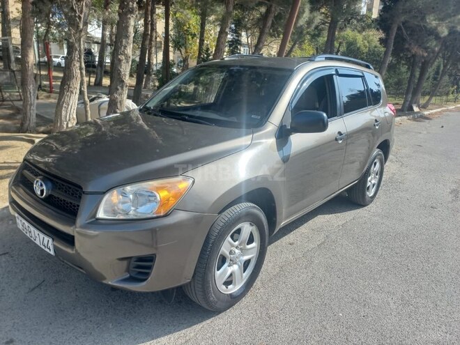 Toyota RAV4 2010, 233,354 km - 2.4 l - Bakı