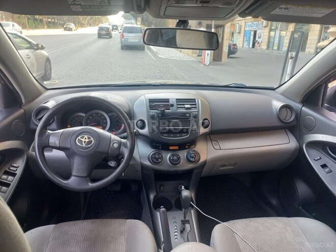 Toyota RAV4 2010, 233,354 km - 2.4 l - Bakı