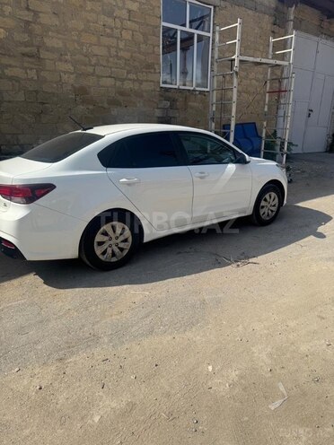 Kia Rio 2018, 120,000 km - 1.6 l - Bakı