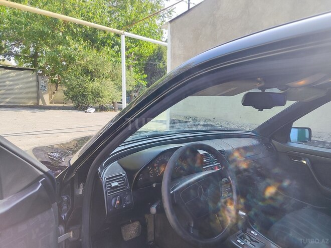 Mercedes C 200 1997, 324,814 km - 2.0 l - Bakı