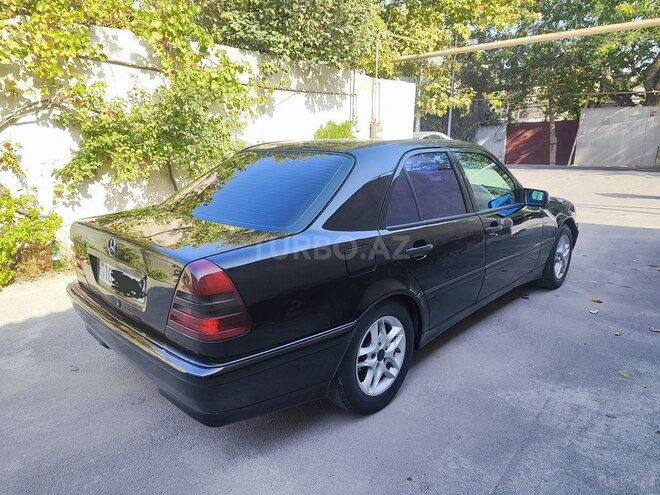 Mercedes C 200 1997, 324,814 km - 2.0 l - Bakı