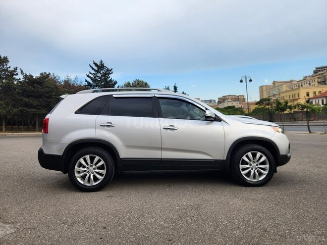 Kia Sorento 2010, 132,000 km - 2.0 l - Bakı