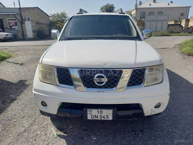 Nissan Navara 2012, 317,000 km - 2.5 l - Quba