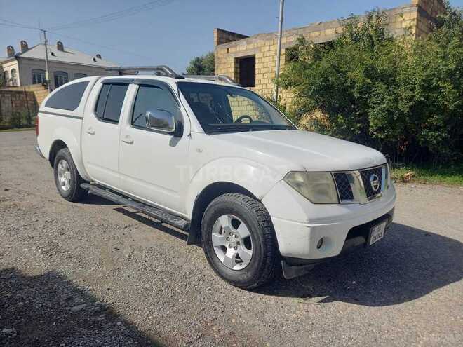 Nissan Navara 2012, 317,000 km - 2.5 l - Quba