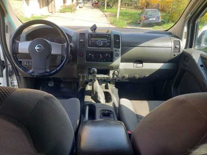 Nissan Navara 2012, 317,000 km - 2.5 l - Quba