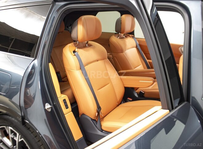 Lynk & Co 900-16