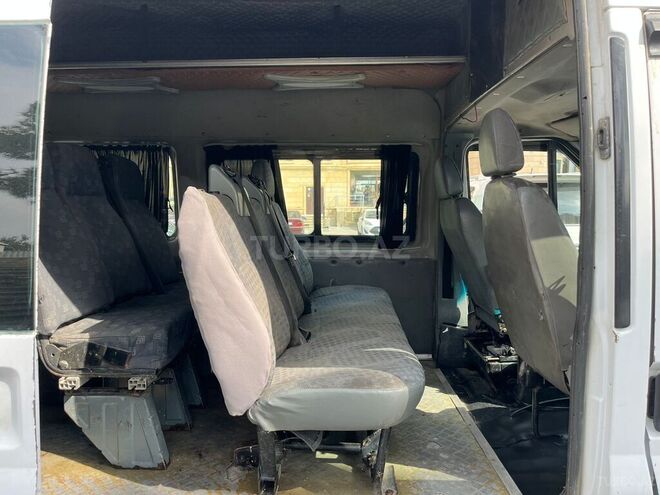 Ford Transit 2009, 385,000 km - 2.4 л - Bakı